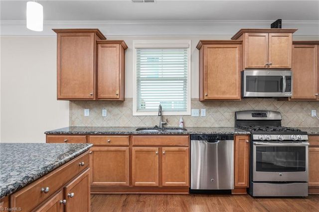 400 Summerwalk Road, Greensboro, NC 27455