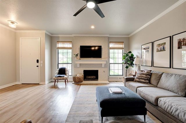 2100 Cobblestone Court 106, Edmond, OK 73034