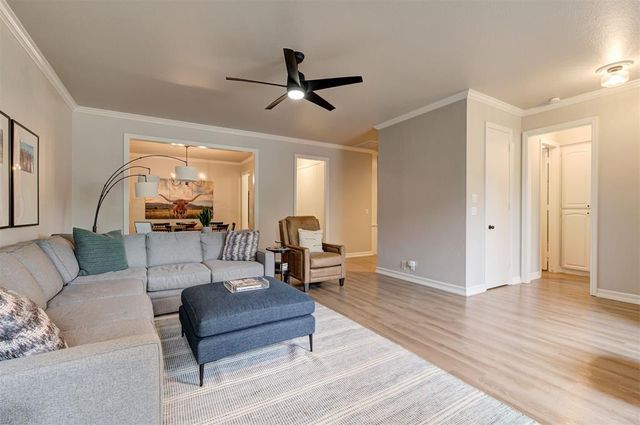 2100 Cobblestone Court 106, Edmond, OK 73034