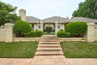 2100 Cobblestone Court 106, Edmond, OK 73034