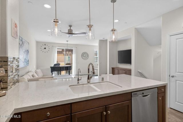 449 Pecana Street, Camarillo, CA 93012