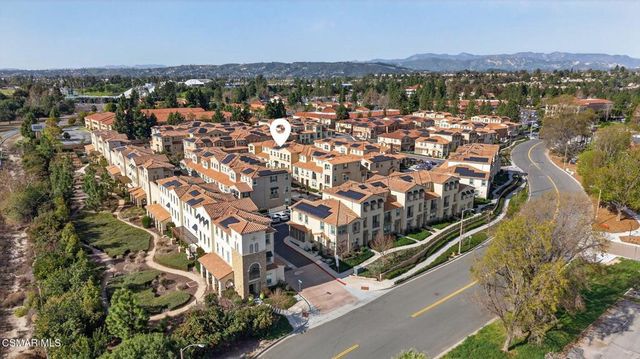 449 Pecana Street, Camarillo, CA 93012