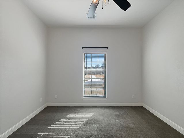 405 Oak Meadow Lane, Weatherford, TX 76085