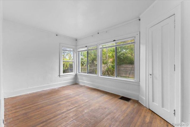 1410 Glynn Court, Detroit, MI 48206