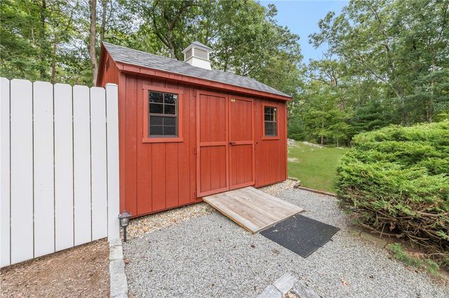 410 Rockland Road, Scituate, RI 02857