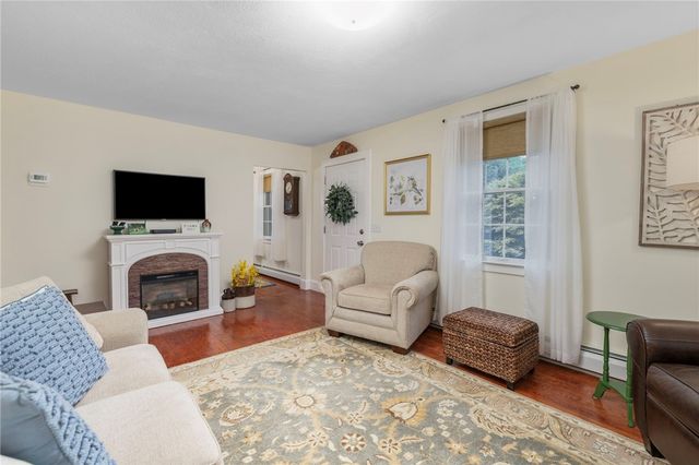 410 Rockland Road, Scituate, RI 02857