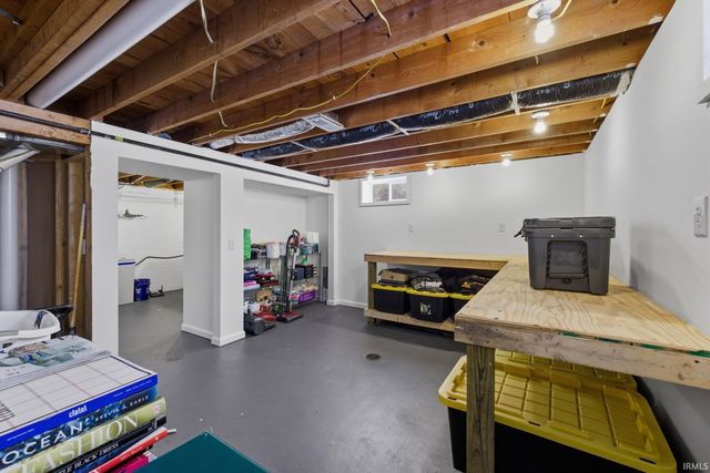 390 Hickory Heights Drive, Bedford, IN 47421