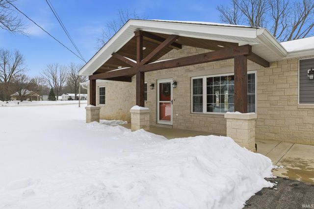 390 Hickory Heights Drive, Bedford, IN 47421