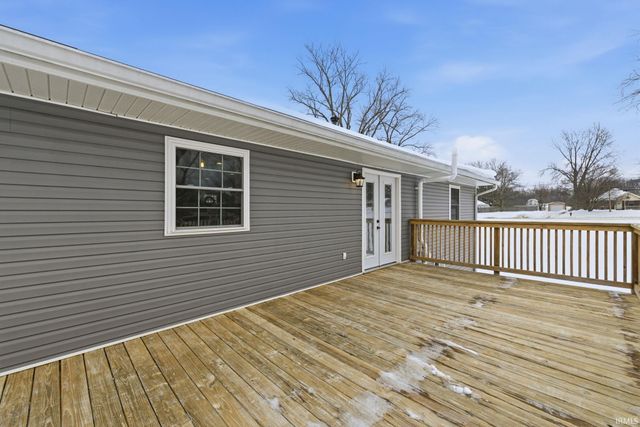 390 Hickory Heights Drive, Bedford, IN 47421