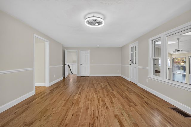1 Atkinson Circle, Hudson, NH 03051