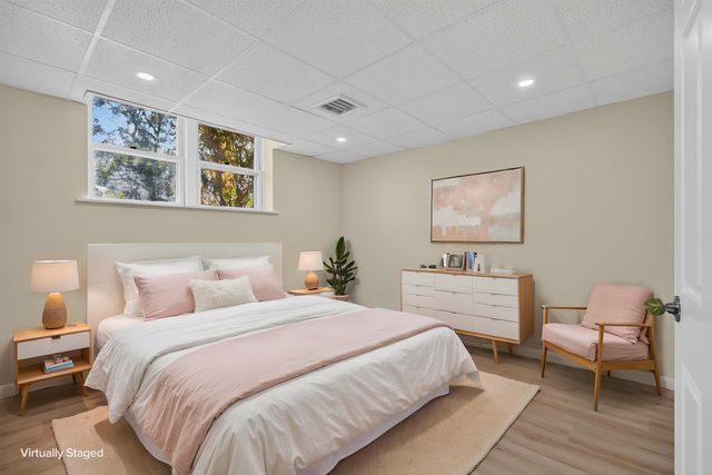1 Atkinson Circle, Hudson, NH 03051