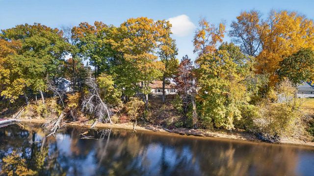 1 Atkinson Circle, Hudson, NH 03051