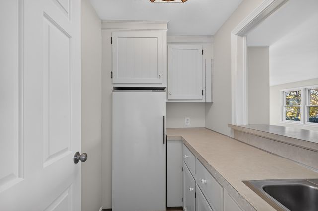 1 Atkinson Circle, Hudson, NH 03051