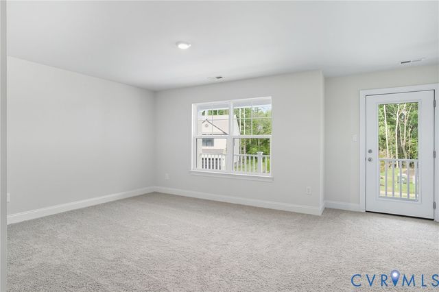16718 Midmay Rd, Chesterfield, VA 23832