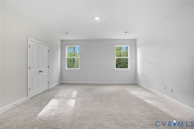 16718 Midmay Rd, Chesterfield, VA 23832