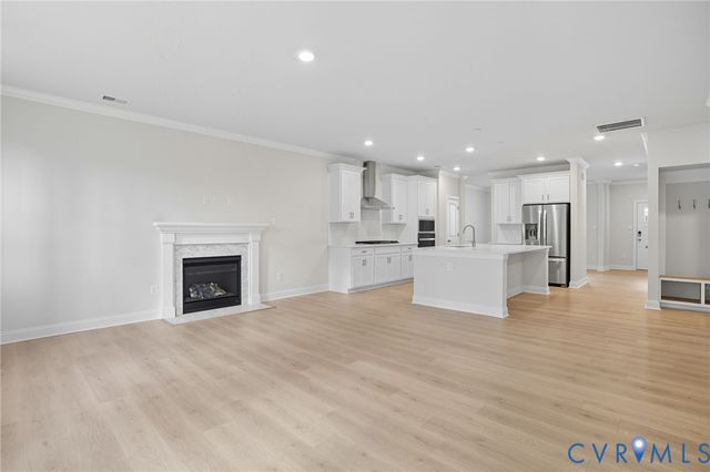 16718 Midmay Rd, Chesterfield, VA 23832
