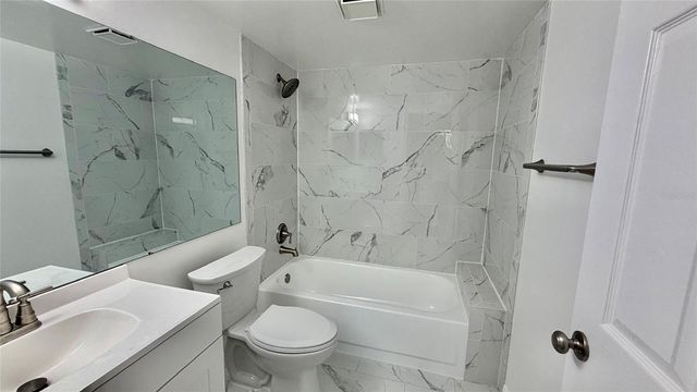 8213 SUN SPRING CIRCLE 12, Orlando, FL 32825