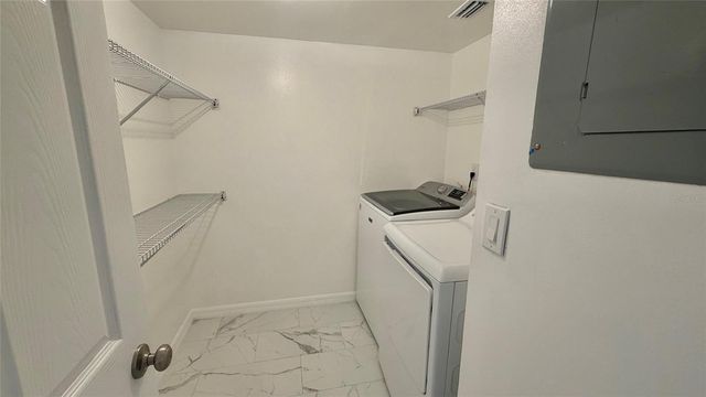 8213 SUN SPRING CIRCLE 12, Orlando, FL 32825