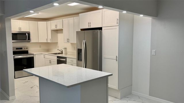 8213 SUN SPRING CIRCLE 12, Orlando, FL 32825