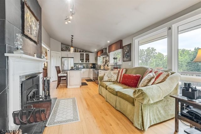 17 Cedar Falls Ter, Sparta Twp., NJ 07871