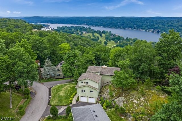17 Cedar Falls Ter, Sparta Twp., NJ 07871