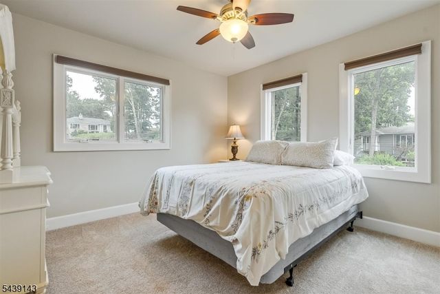 17 Cedar Falls Ter, Sparta Twp., NJ 07871