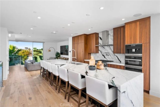 3351 Via Lido, Newport Beach, CA 92663
