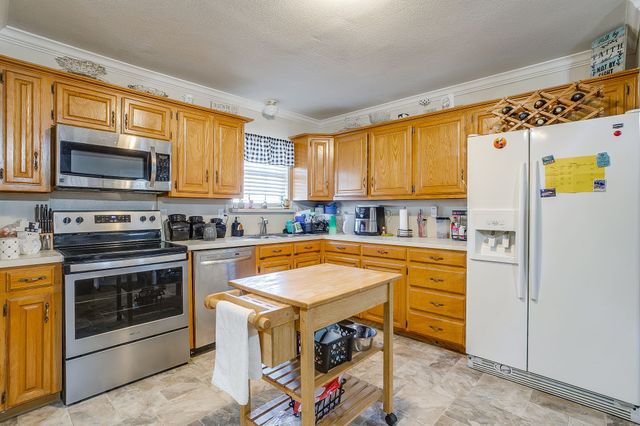 449 W Dunlap Avenue, Boyd, TX 76023