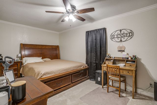 449 W Dunlap Avenue, Boyd, TX 76023