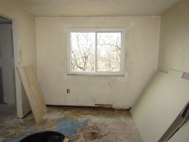 1209 Roy St, N Braddock, PA 15104