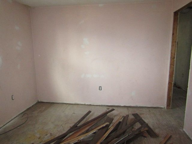 1209 Roy St, N Braddock, PA 15104