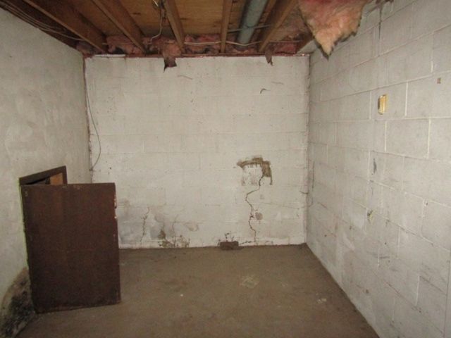 1209 Roy St, N Braddock, PA 15104