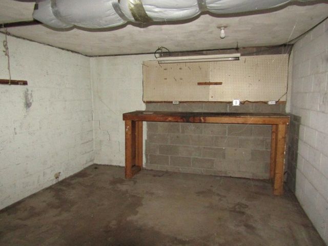 1209 Roy St, N Braddock, PA 15104