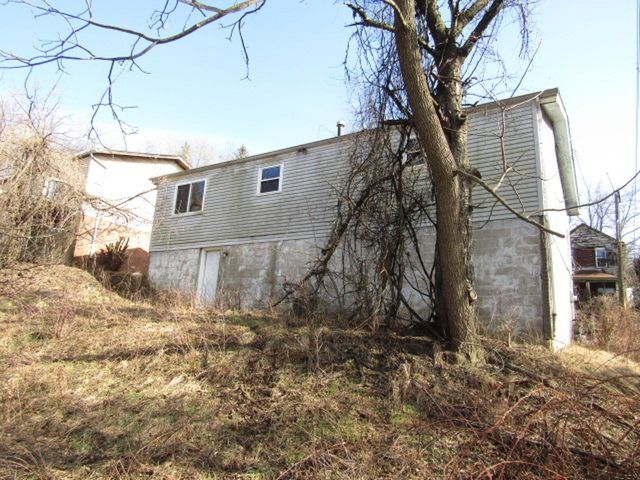 1209 Roy St, N Braddock, PA 15104