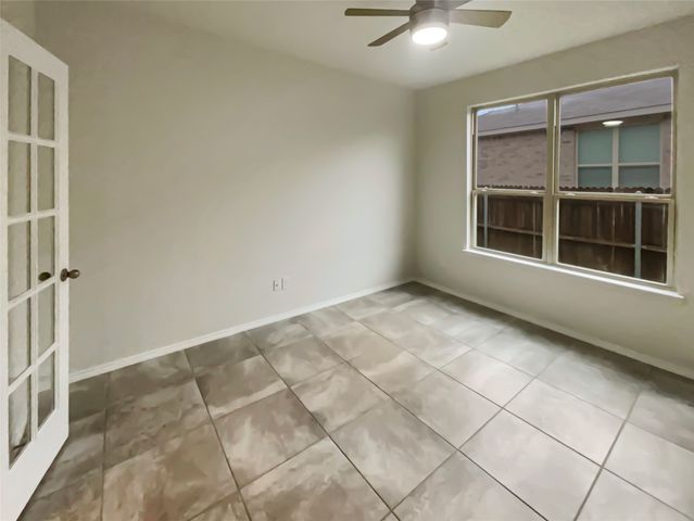 2910 Panhandle Drive, Forney, TX 75126