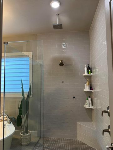 11872 SW 33RD LANE, Gainesville, FL 32608
