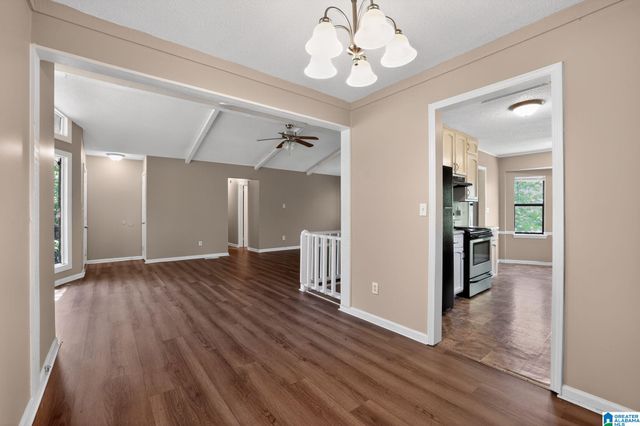 8524 CEDAR BARK CR, Birmingham, AL 35206