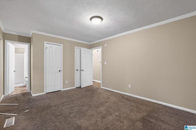8524 CEDAR BARK CR, Birmingham, AL 35206