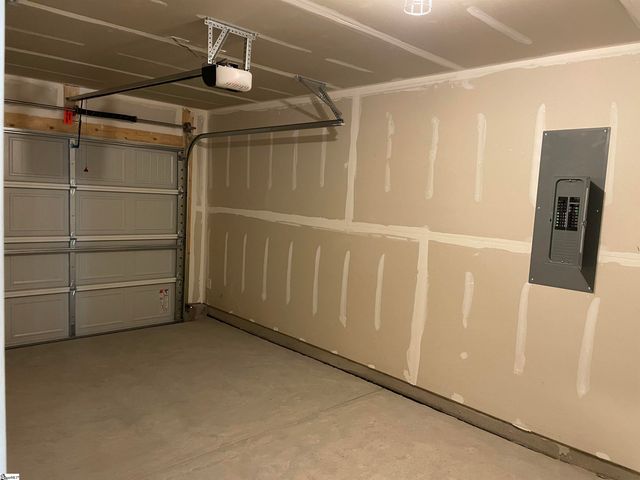 123 Tango Drive, Clinton, SC 29349