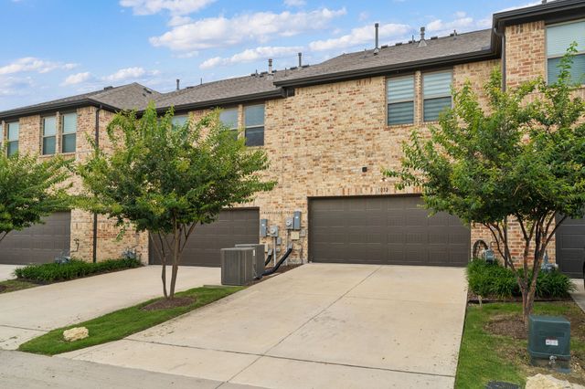 1032 Homestead Way, Argyle, TX 76226