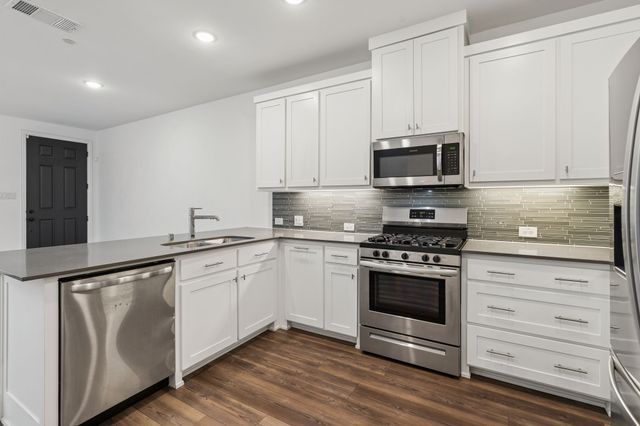 1032 Homestead Way, Argyle, TX 76226