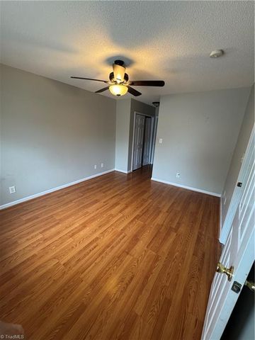 341 Malamute Lane, Greensboro, NC 27407