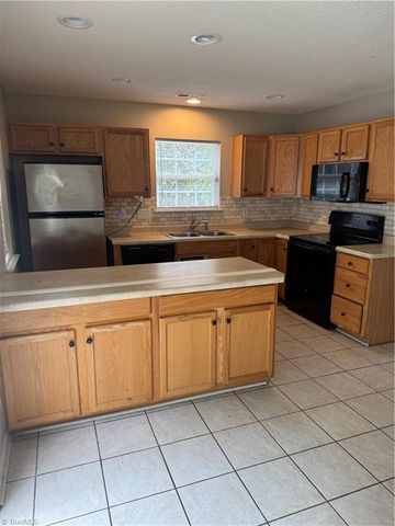 341 Malamute Lane, Greensboro, NC 27407