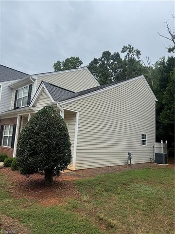341 Malamute Lane, Greensboro, NC 27407
