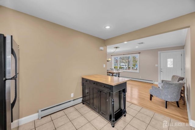 267 Tabb Avenue, Piscataway, NJ 08854