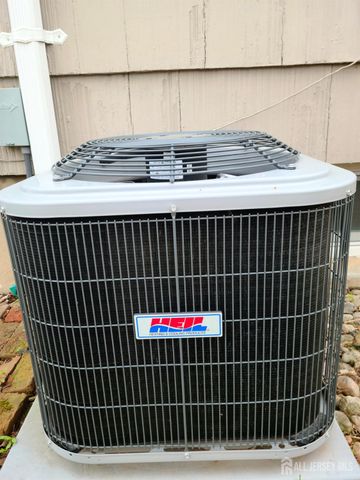 267 Tabb Avenue, Piscataway, NJ 08854