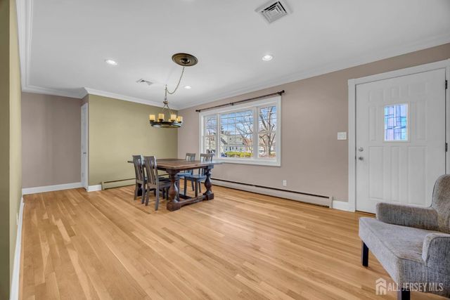 267 Tabb Avenue, Piscataway, NJ 08854