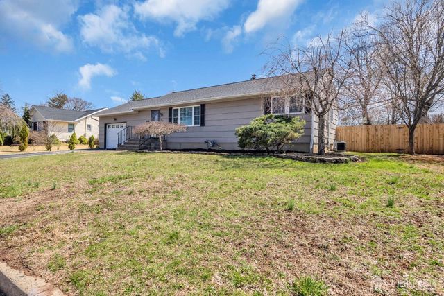 267 Tabb Avenue, Piscataway, NJ 08854