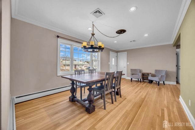 267 Tabb Avenue, Piscataway, NJ 08854