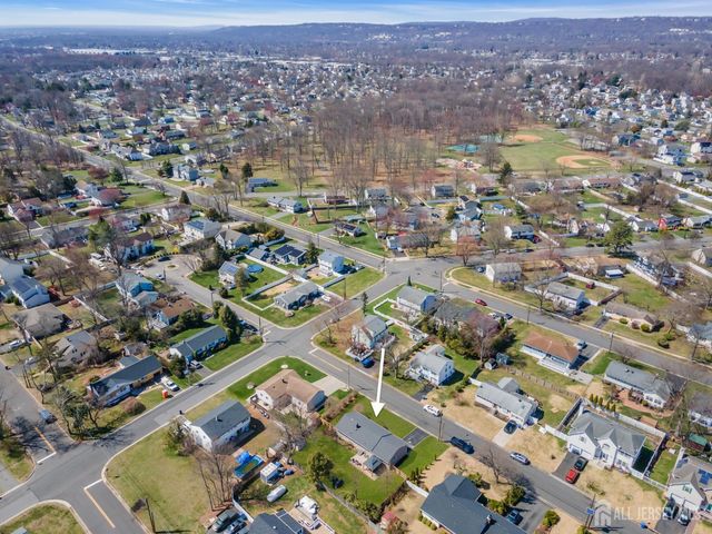 267 Tabb Avenue, Piscataway, NJ 08854